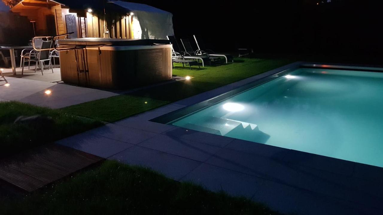 Appartement All In & Zwembad Leopoldsburg Luaran gambar