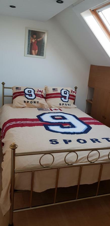 Appartement All In & Zwembad Leopoldsburg Luaran gambar